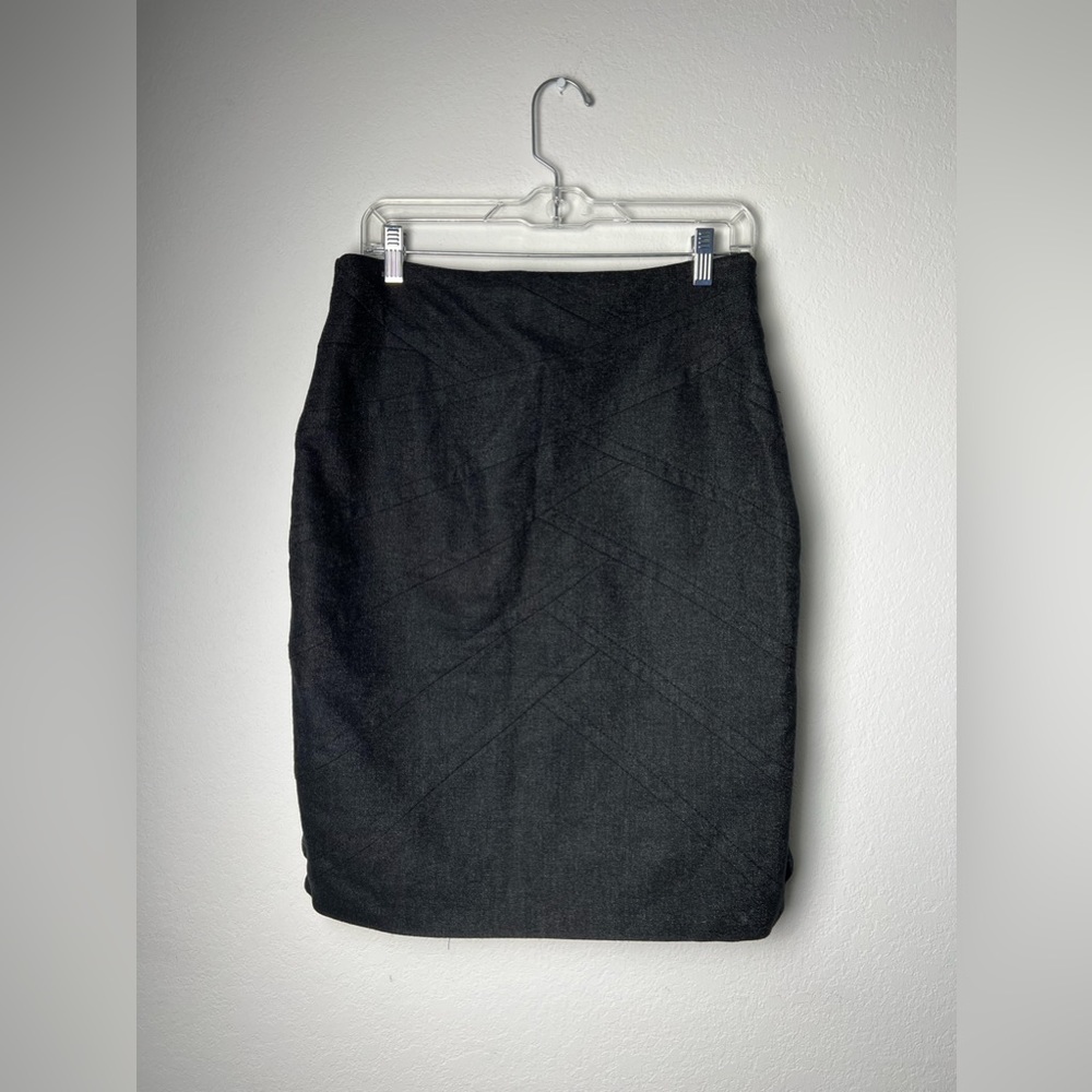 Karen Millen England Black Wool Blend Back Ruffle Skirt Office Fall Winter